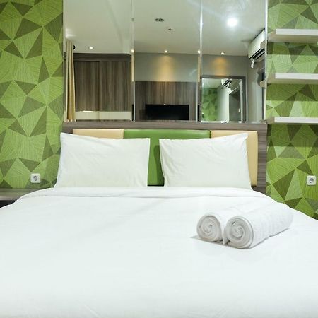 Comfy Studio Apartment Woodland Park Residence By Travelio Jakarta Exteriör bild