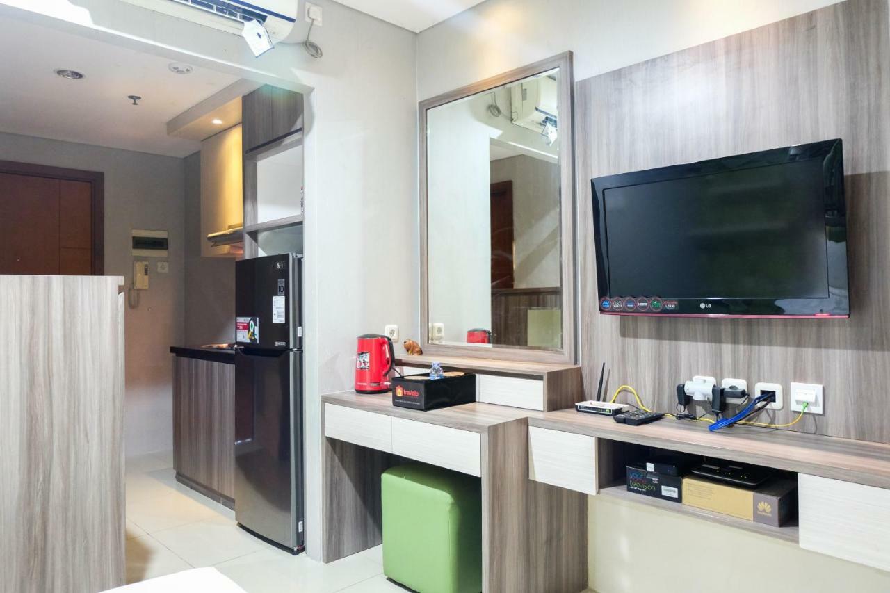 Comfy Studio Apartment Woodland Park Residence By Travelio Jakarta Exteriör bild